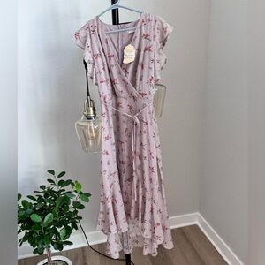 Altar’d state boho floral dress sz small. BRAND NEW